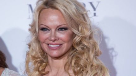 Pamela Anderson: basta interventi chirurgici ora sto bene…
