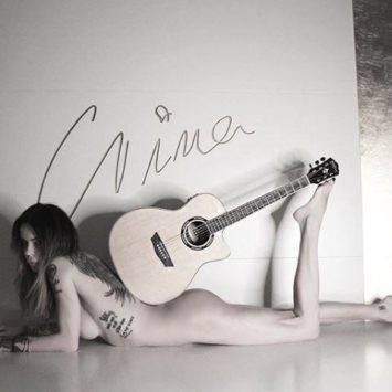 Nina Moric completamente nuda su Instagram