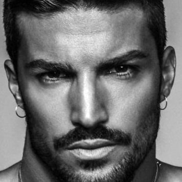 Mariano Di Vaio l’uomo italiano più bello del mondo…